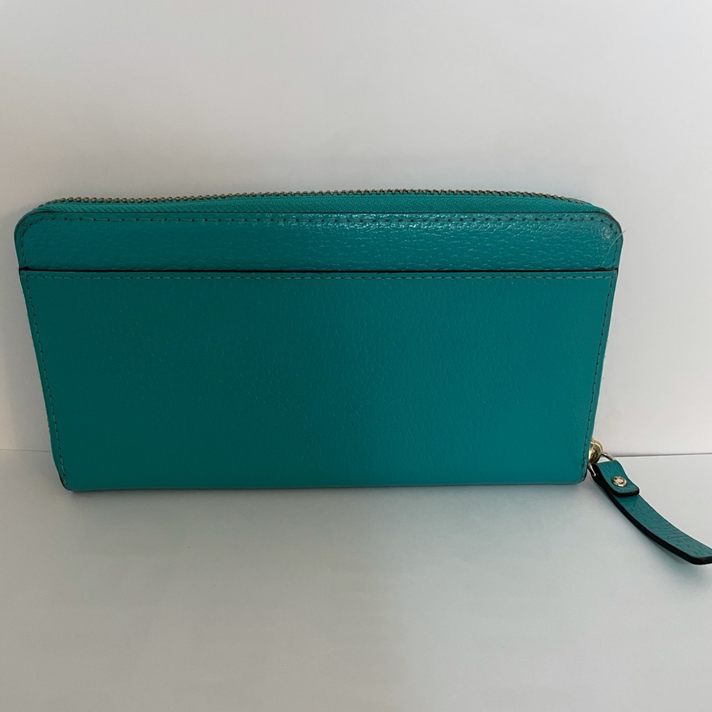 Kate Spade Wallet - Picture 3 of 10